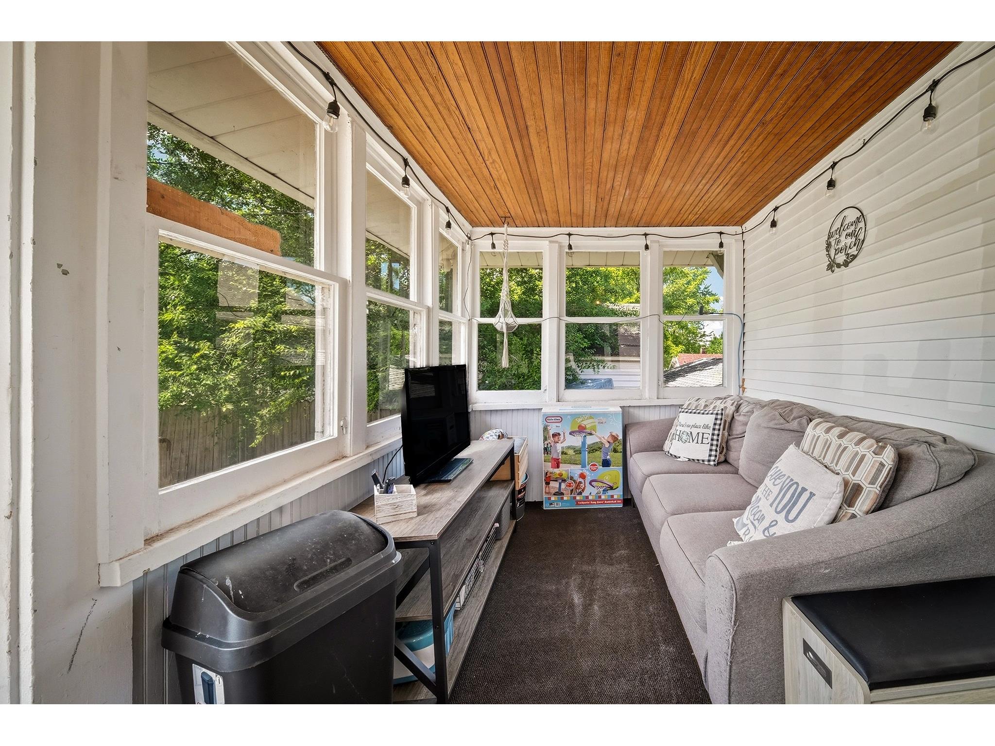 1805 Omaha Street Eau Claire WI 54703 1601783 image11