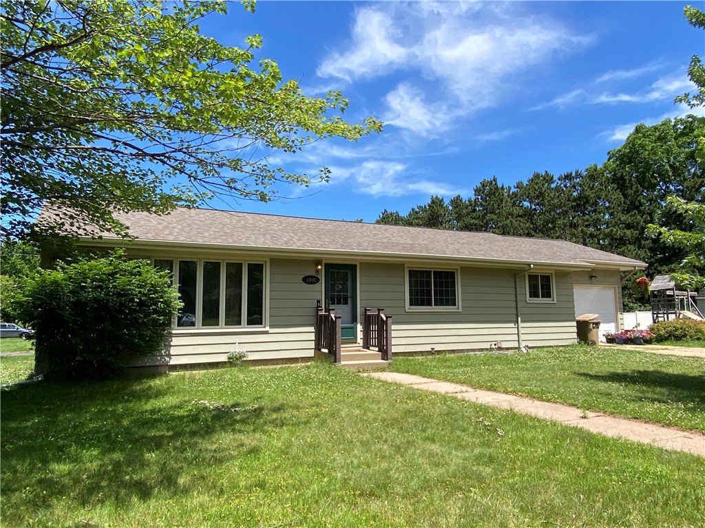 1808 Curtiss Street Eau Claire WI 54703 1591837 image1
