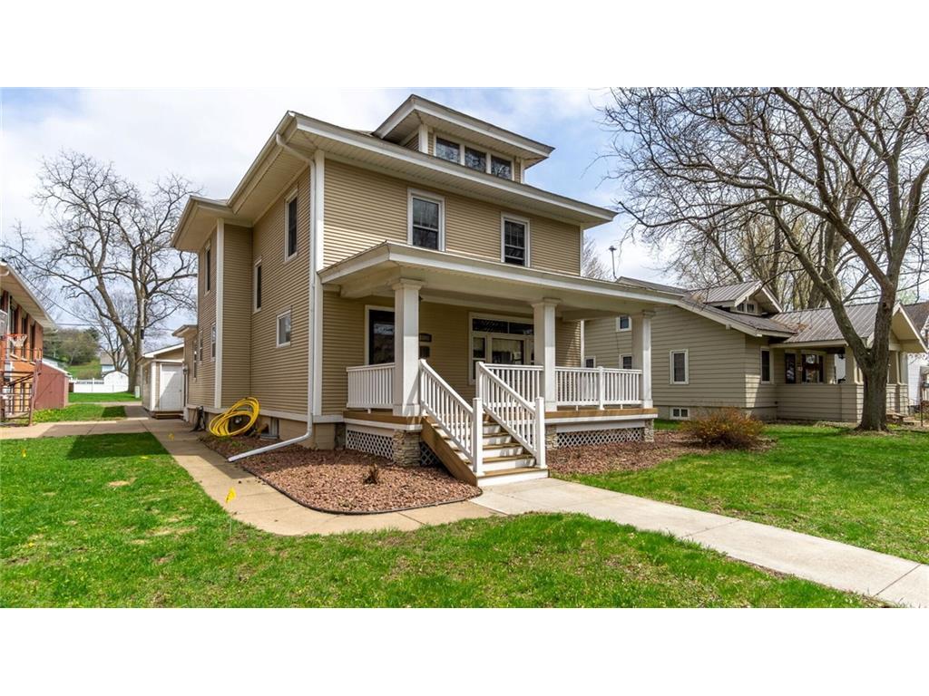 1808 Jackson Street, Bloomer, WI, 54724 MLS 1572835 Edina Realty