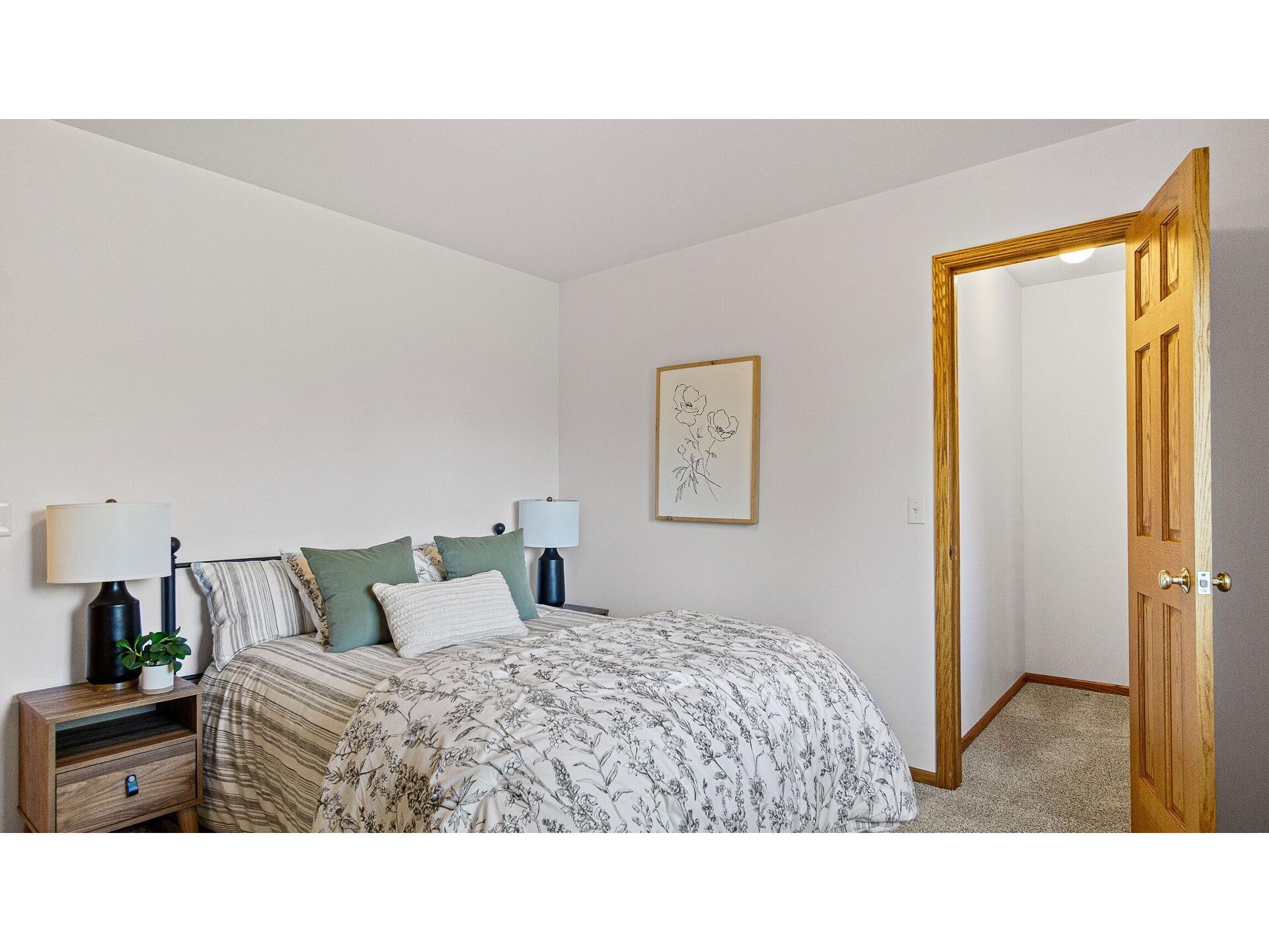 1811 Mitscher Avenue Eau Claire WI 54701 1603238 image24