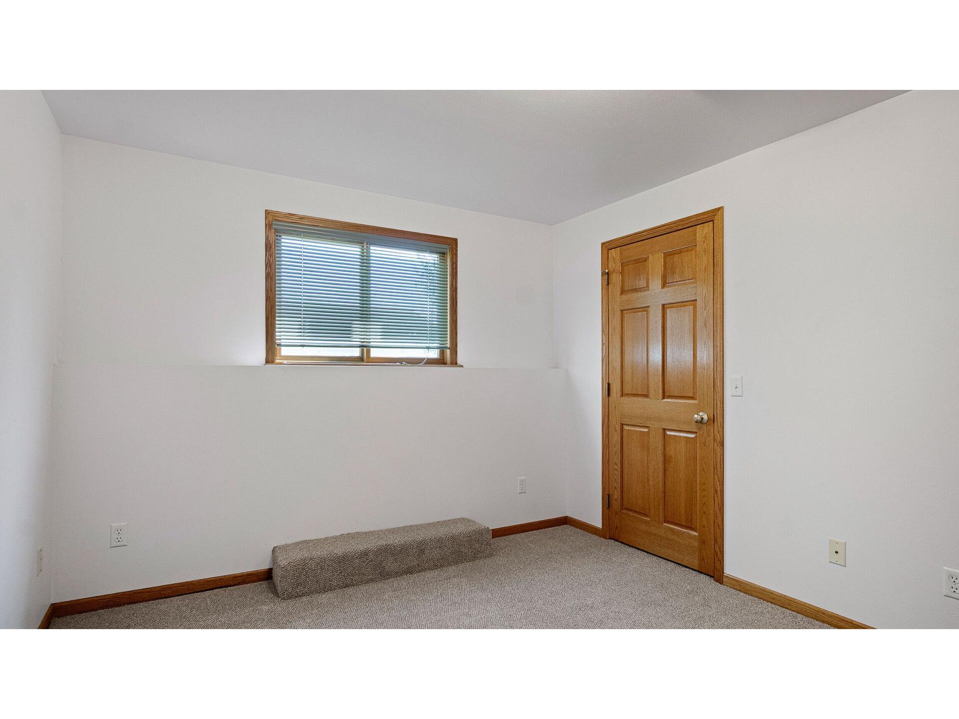 1811 Mitscher Avenue Eau Claire WI 54701 1603238 image32