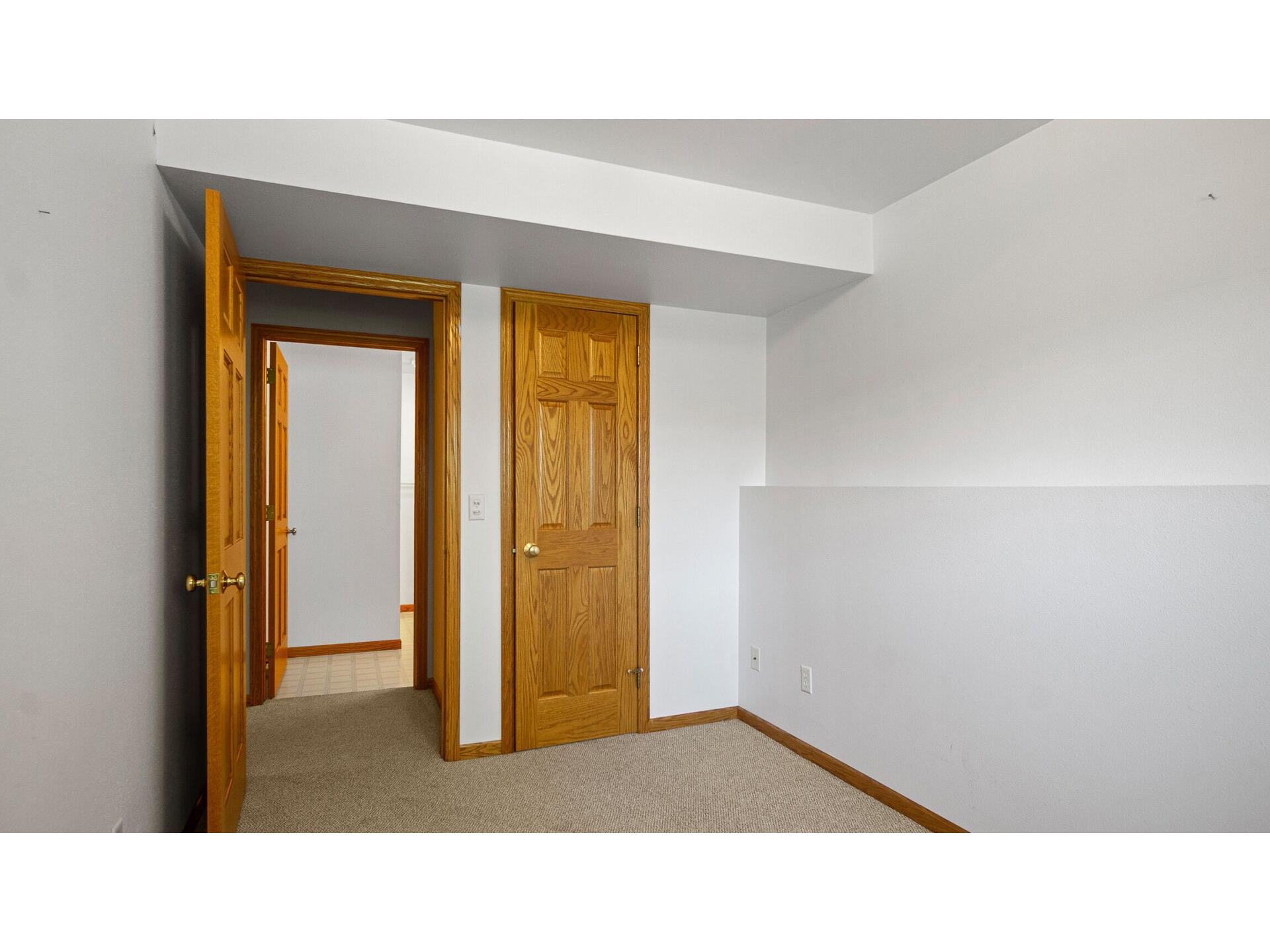1811 Mitscher Avenue Eau Claire WI 54701 1603238 image36