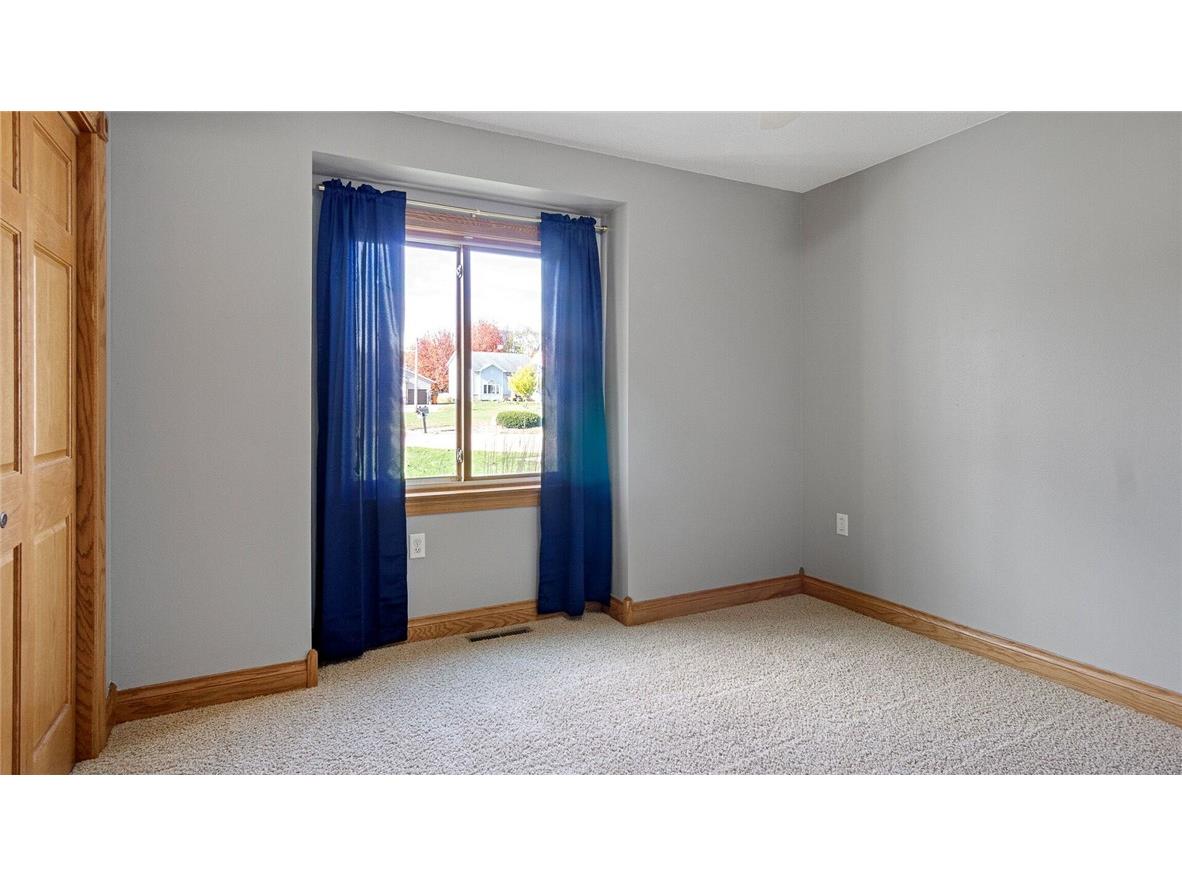 1811 W Ridge Court Eau Claire WI 54703 1596317 image24