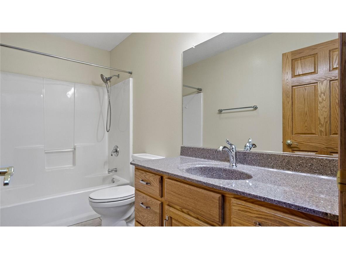 1811 W Ridge Court Eau Claire WI 54703 1596317 image26