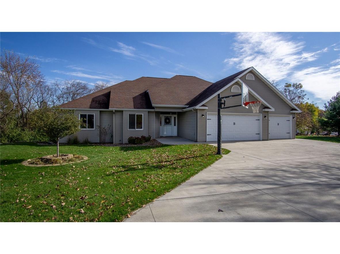 1811 W Ridge Court Eau Claire WI 54703 1596317 image3