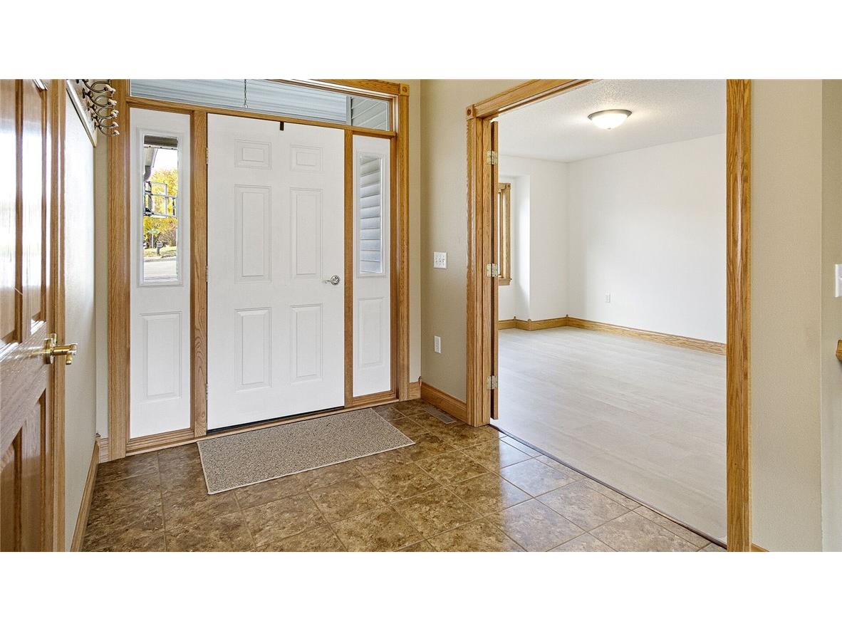 1811 W Ridge Court Eau Claire WI 54703 1596317 image8