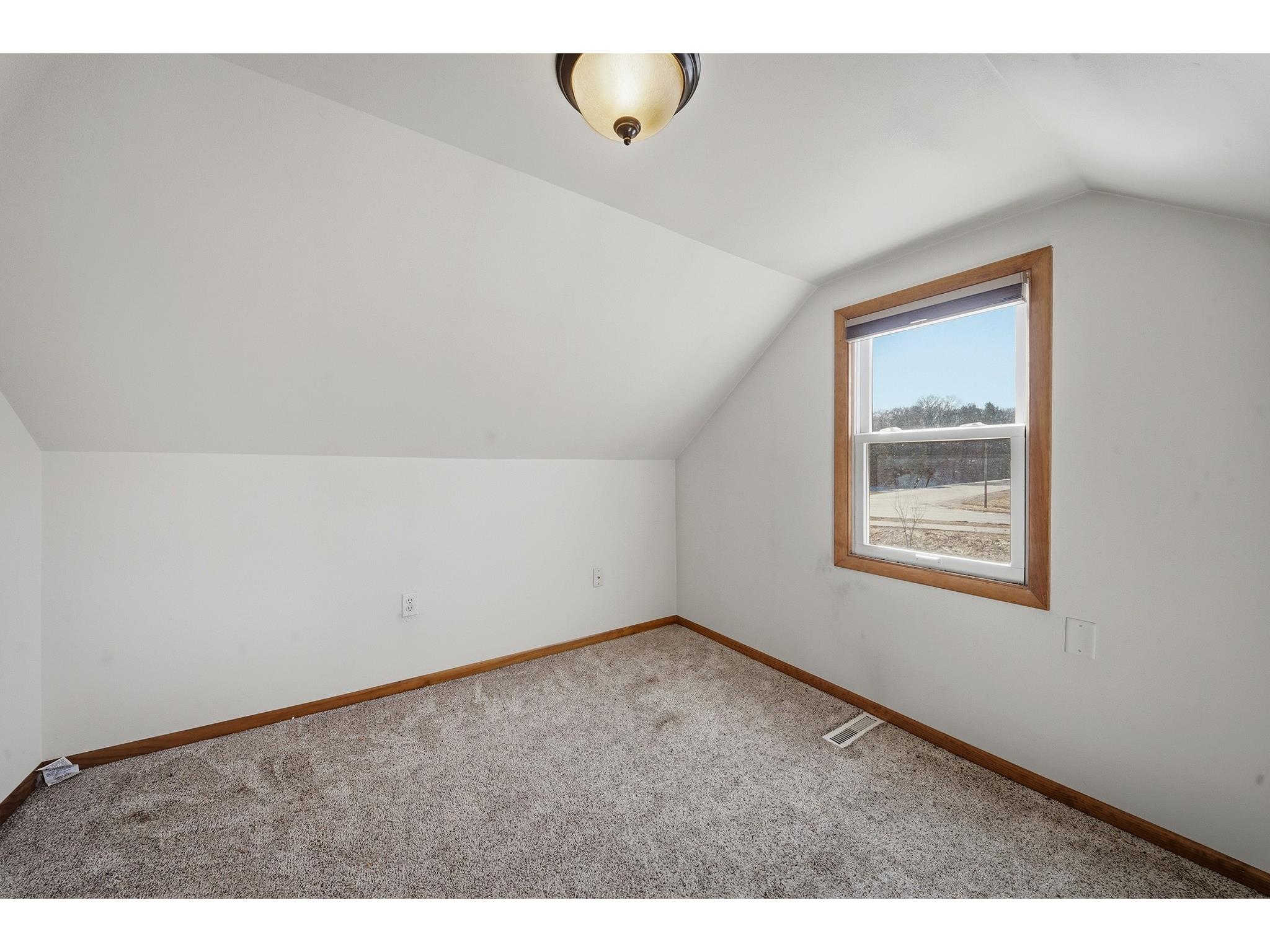 1812 Peterson Avenue Eau Claire WI 54703 1600032 image12