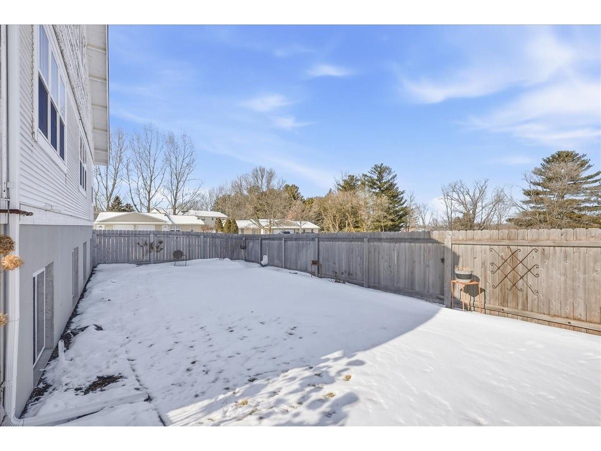 1813 11th Avenue Baldwin WI 54002 1599106 image56