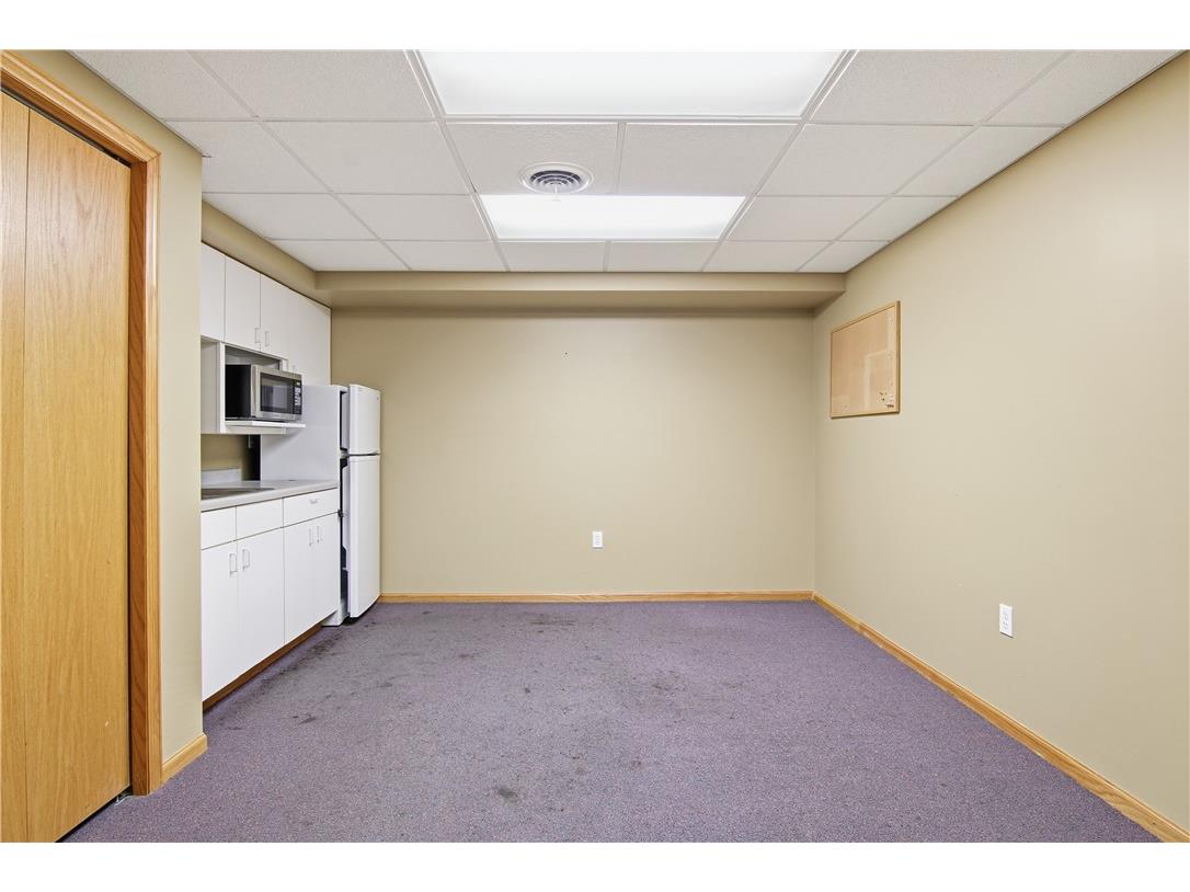 1813 & 1819 Wilson Street NE Menomonie WI 54751 1597918 image31