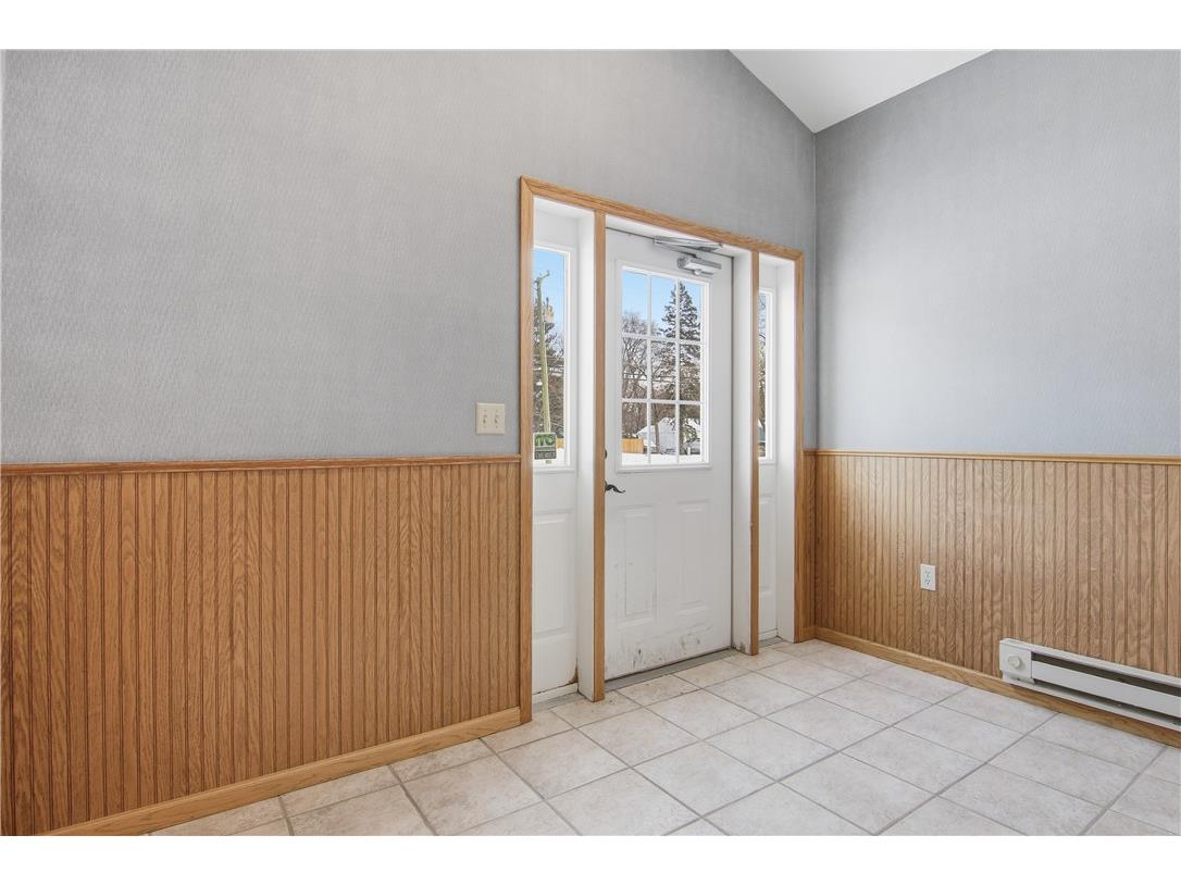 1813 & 1819 Wilson Street NE Menomonie WI 54751 1597918 image4