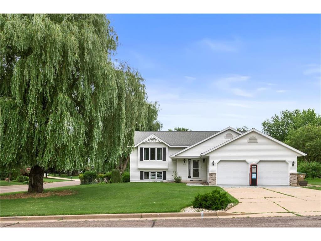 1815 Eagle Street Chippewa Falls WI 54729 1583231 image1