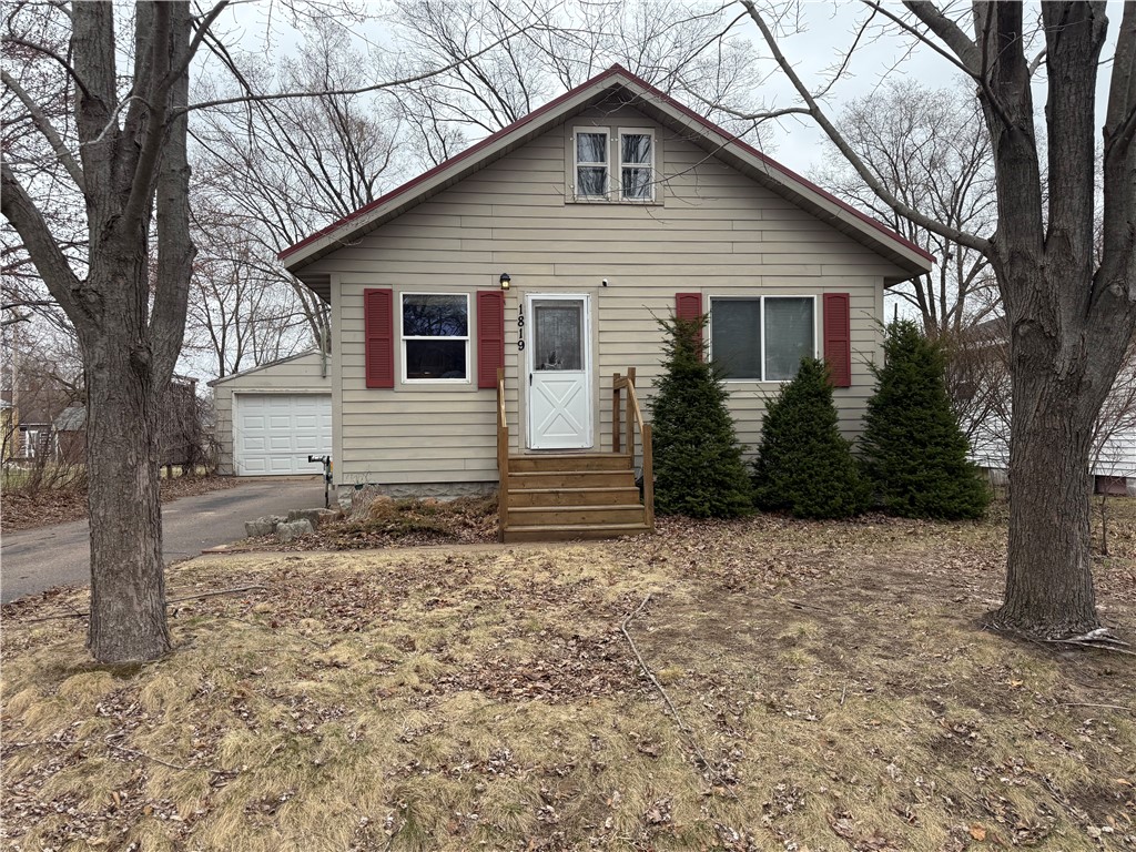 1819 9th Street Eau Claire WI 54703 1590026 image1