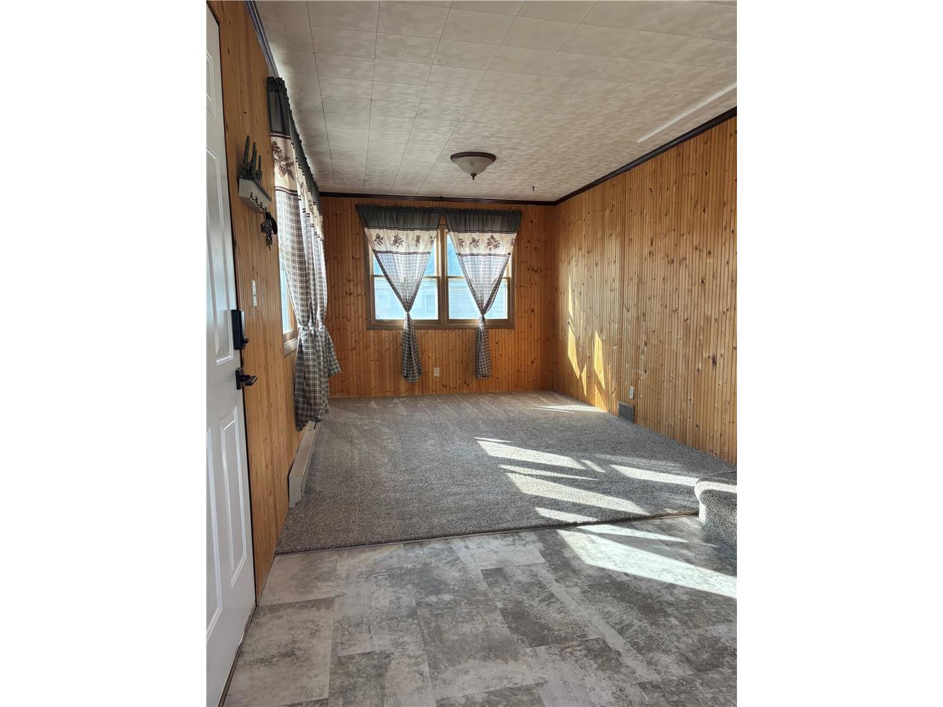 1820 Main Street Bloomer WI 54724 1598885 image18