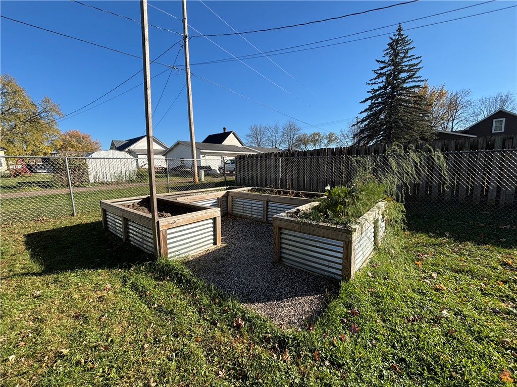 1820 Main Street Bloomer WI 54724 1598885 image39