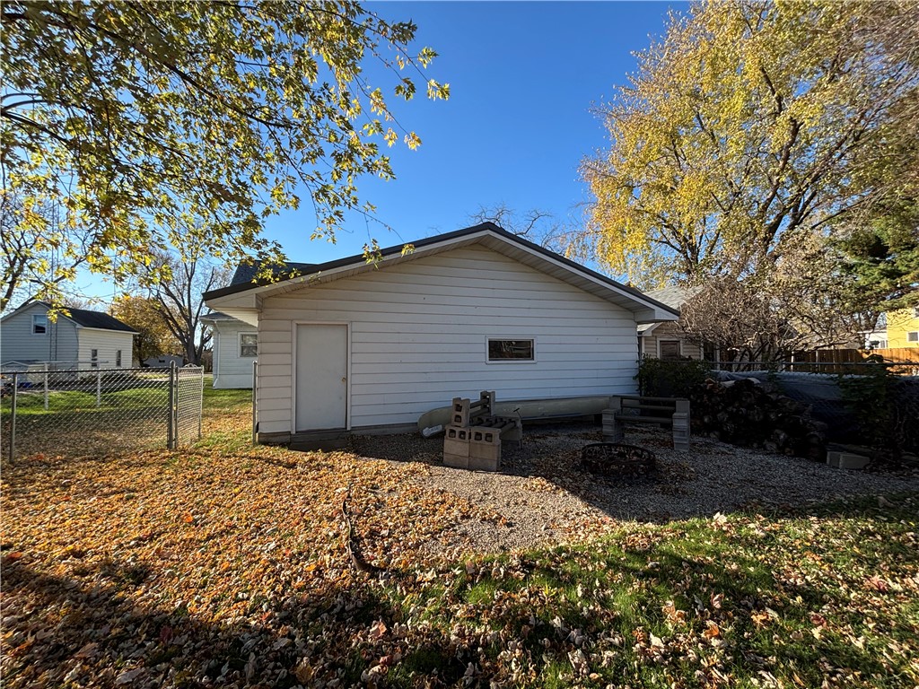 1820 Main Street Bloomer WI 54724 1598885 image46