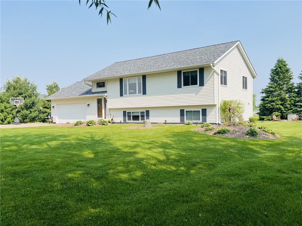  Chippewa Falls WI 54729 1592297 image1