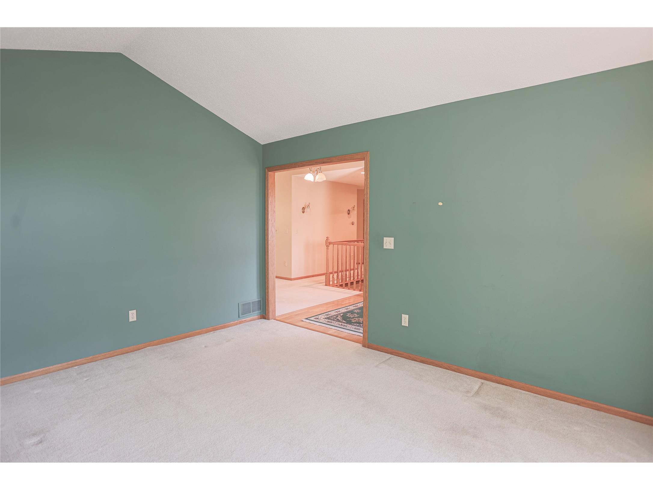 1825 Golf View Drive River Falls WI 54022 1601755 image3