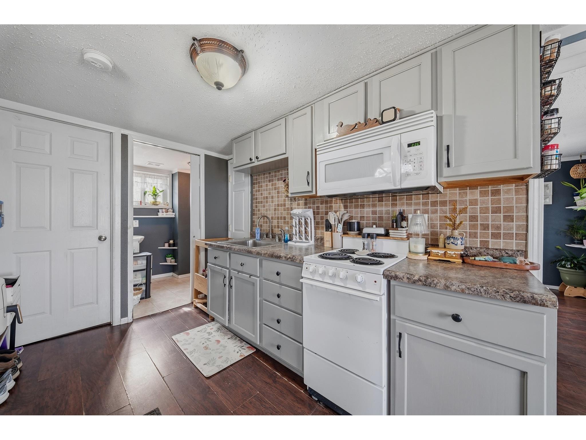 18251 Clarke Street Whitehall WI 54773 1599038 image4