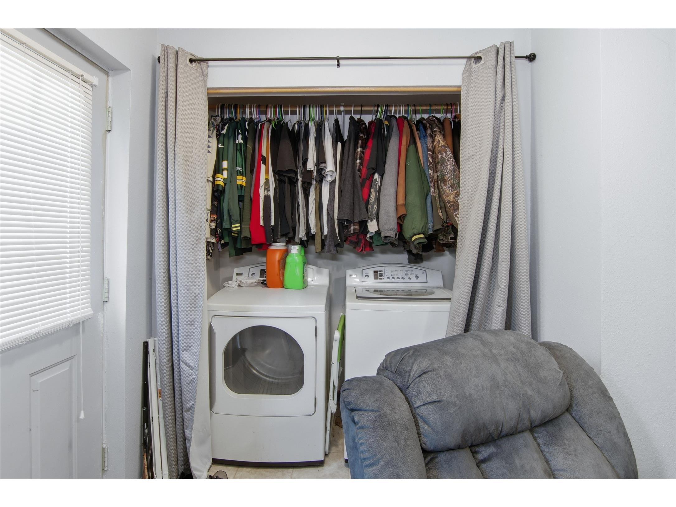 1827 Charles Street Eau Claire WI 54703 1602019 image20