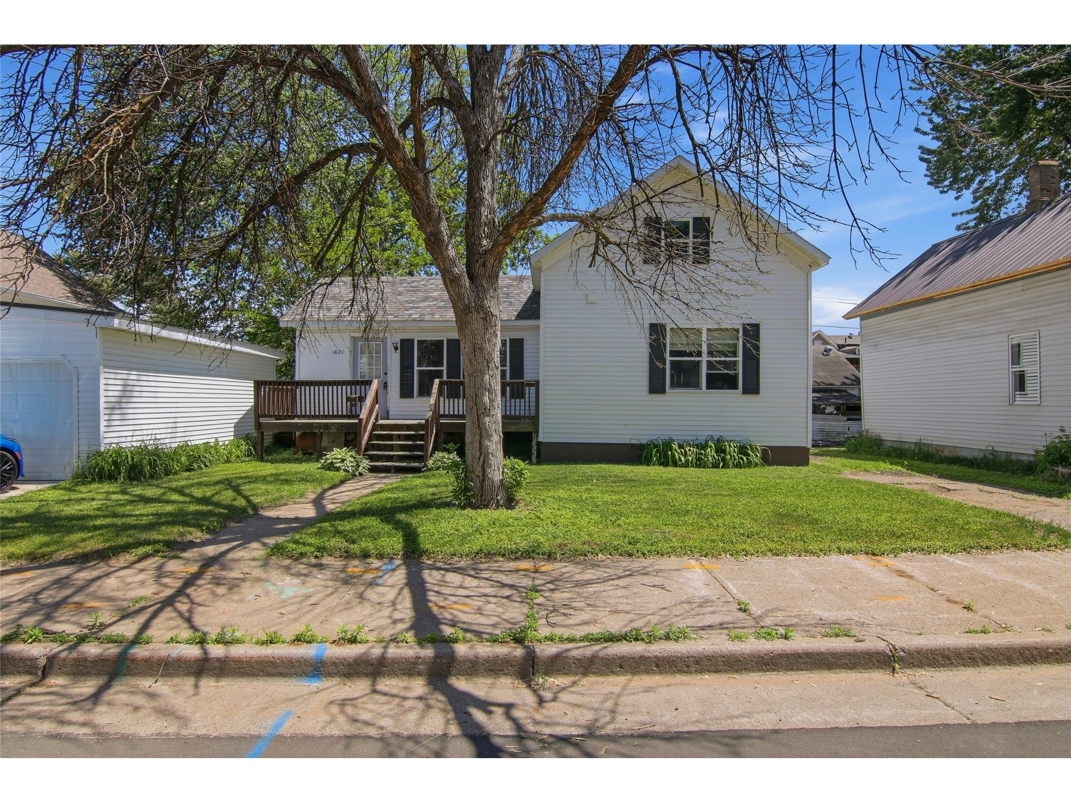 1827 Charles Street Eau Claire WI 54703 1602019 image28
