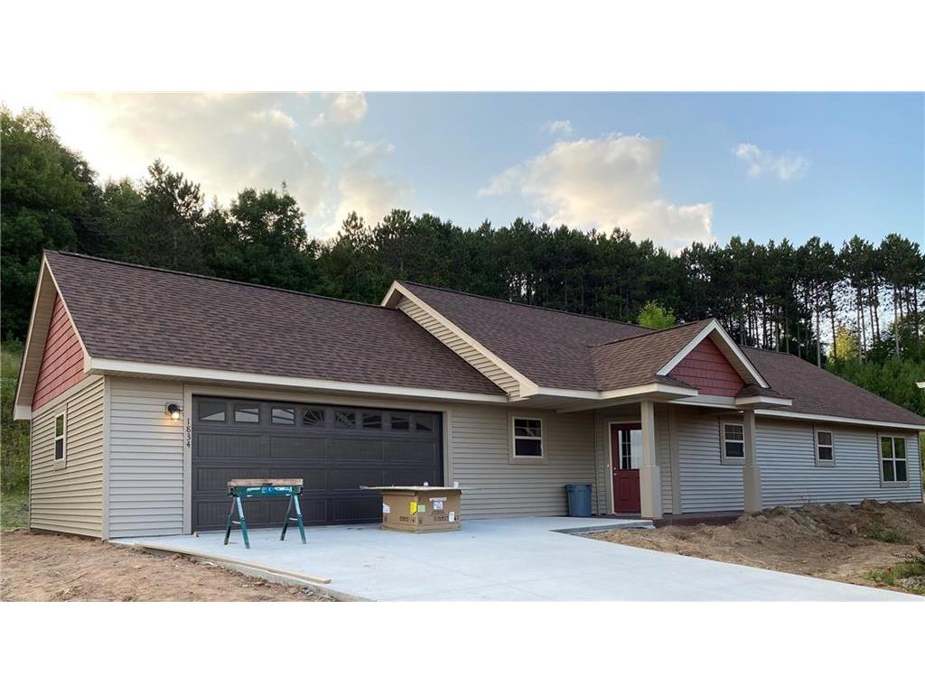 1834 Luke Place Chippewa Falls WI 54729 1576498 image1