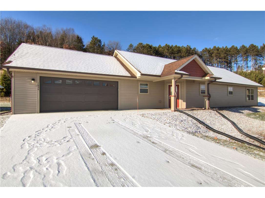 1834 Luke Place Chippewa Falls WI 54729 1587743 image1