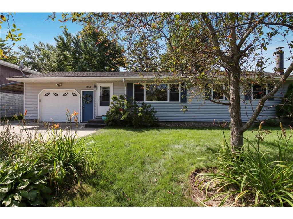 1835 Redwood Drive Eau Claire WI 54703 1584800 image1
