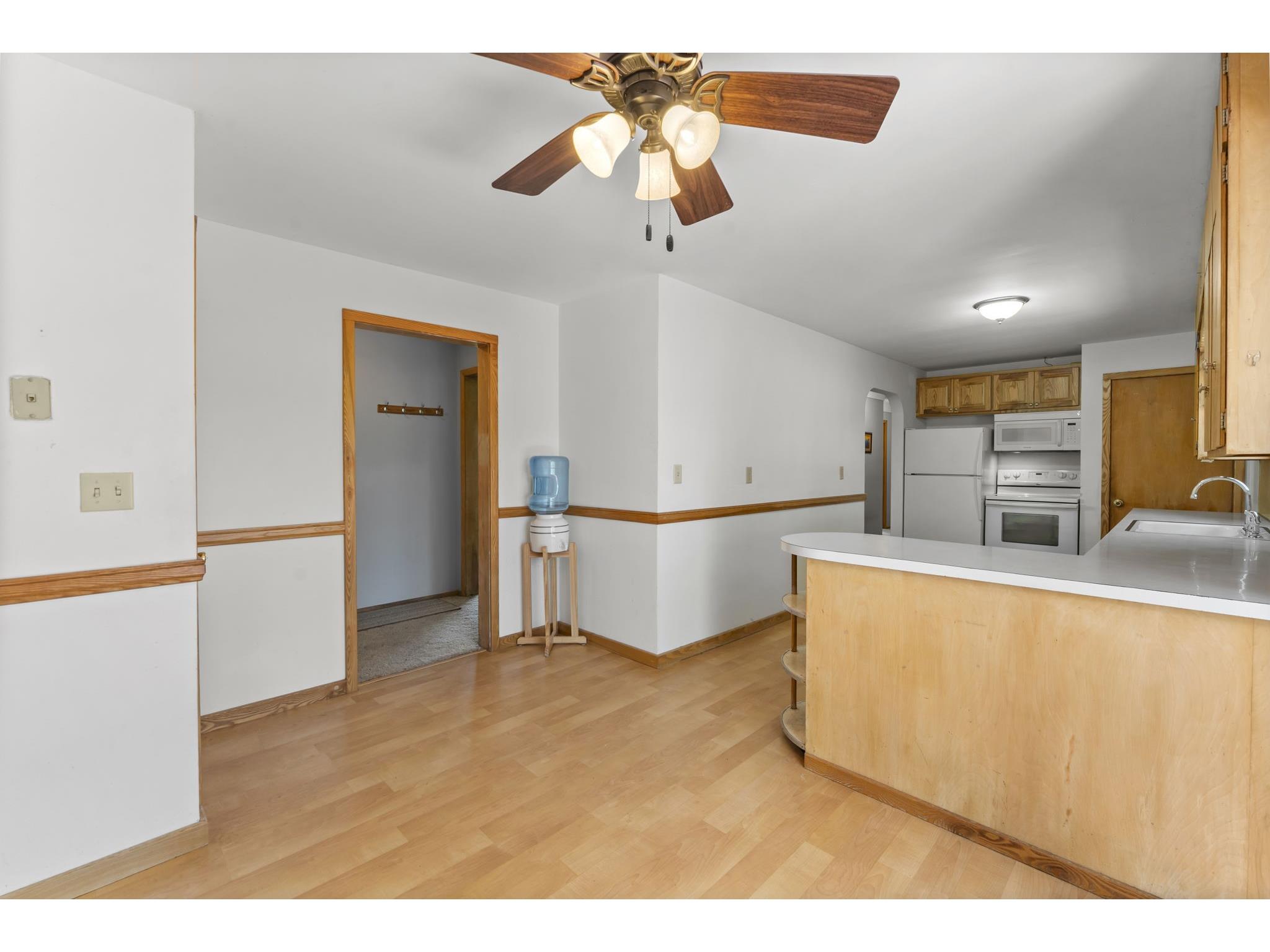 1842 11 1/2 Street Cumberland WI 54829 1602728 image23
