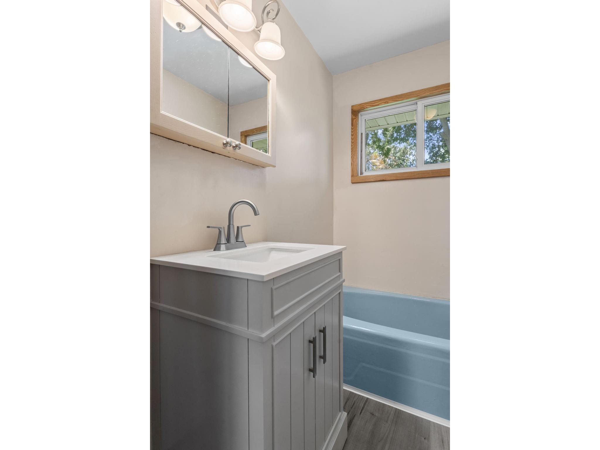 1842 11 1/2 Street Cumberland WI 54829 1602728 image34