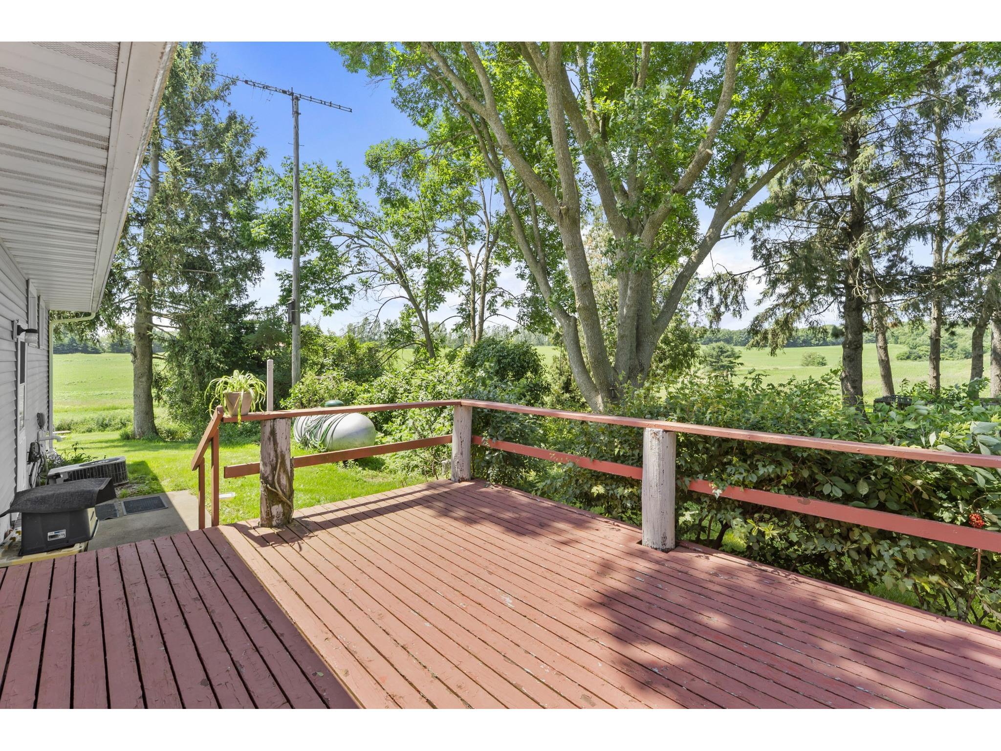 1842 11 1/2 Street Cumberland WI 54829 1602728 image4