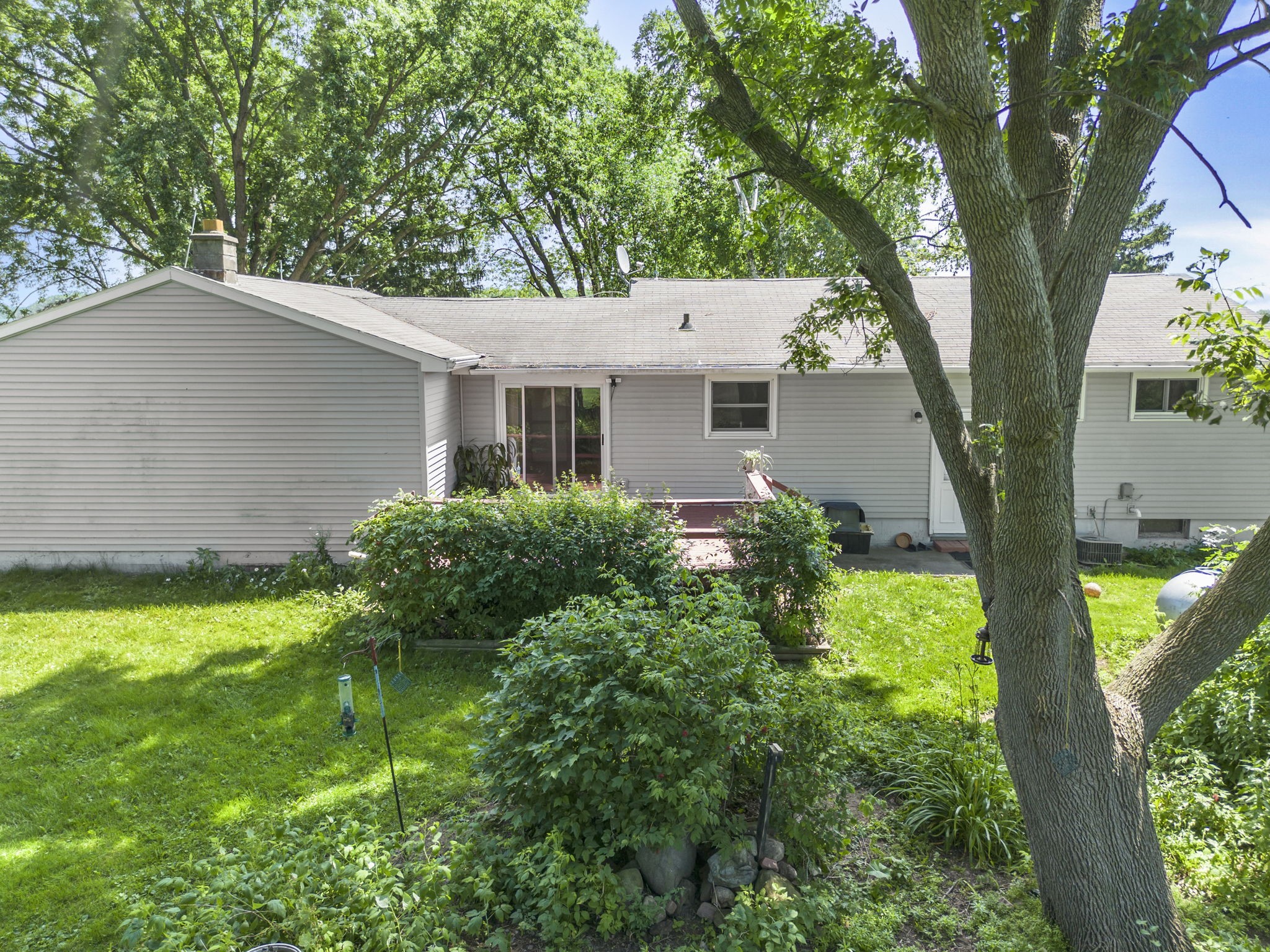 1842 11 1/2 Street Cumberland WI 54829 1602728 image8