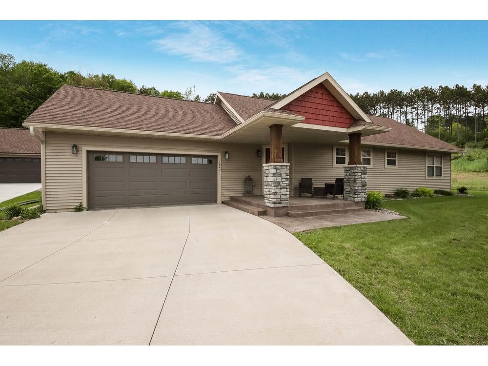 1842 Luke Place Chippewa Falls WI 54729 1588170 image1