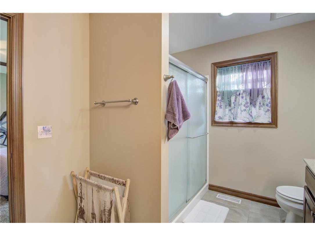 1843 Luke Place Chippewa Falls WI 54729 1595442 image17