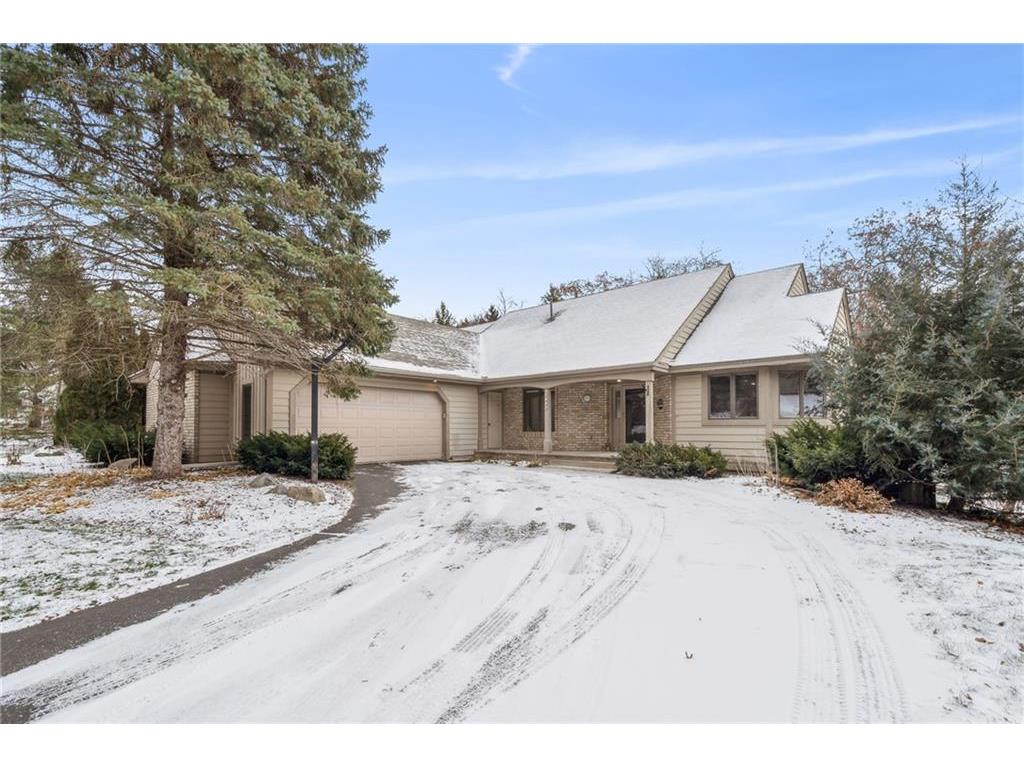 1852 Golf View Drive River Falls WI 54022 1578589 image1