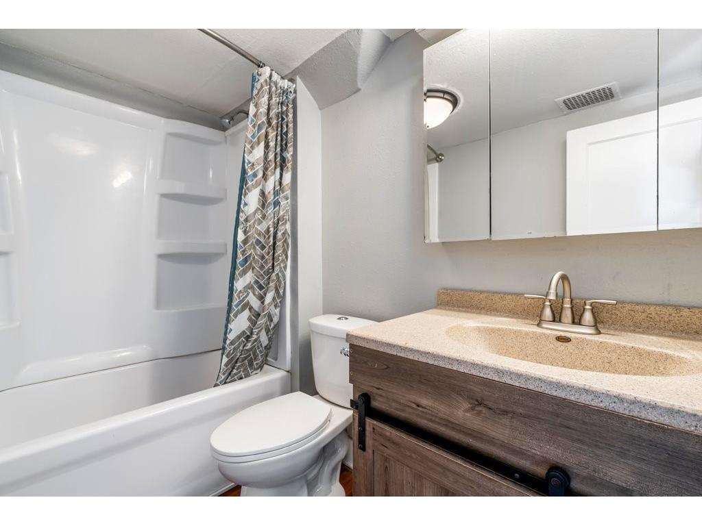 18957 Dewey Street Whitehall WI 54773 1598129 image15