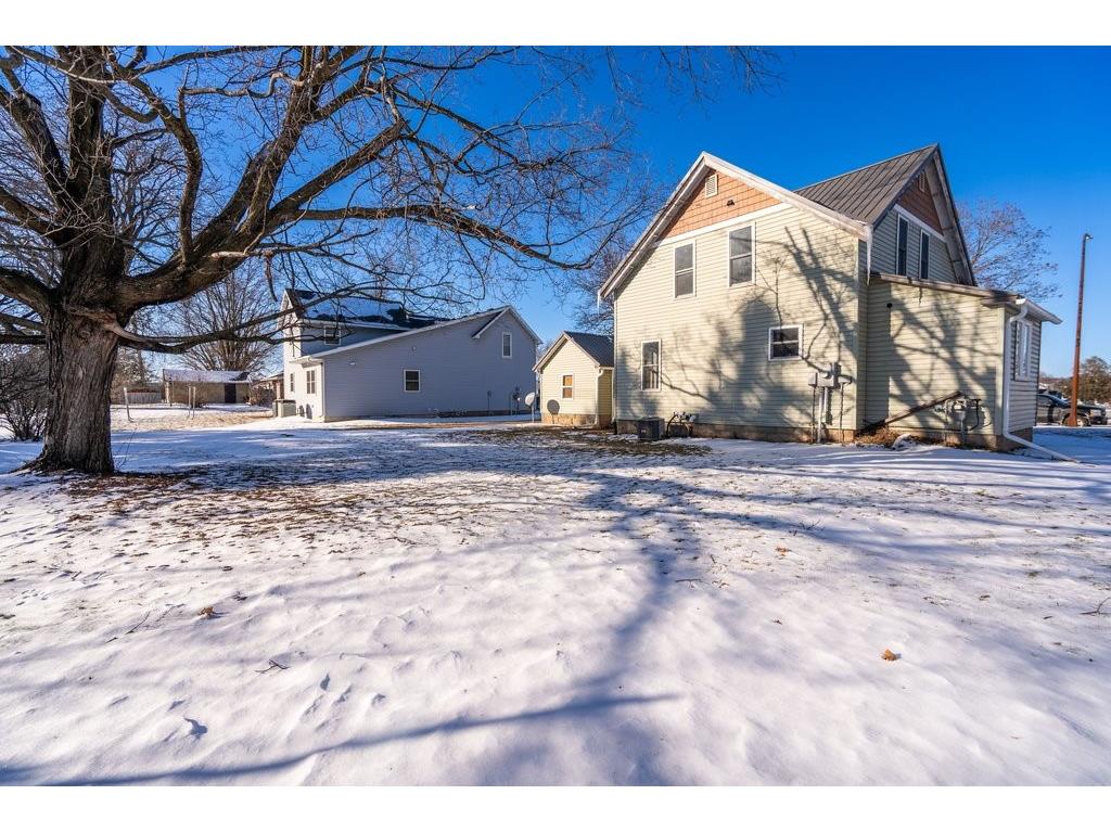 18957 Dewey Street Whitehall WI 54773 1598129 image28
