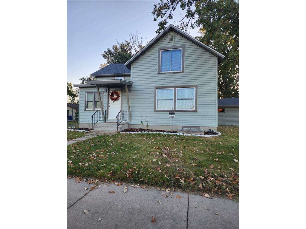 19 S Wisconsin Avenue Rice Lake WI 54868 1586296 image1