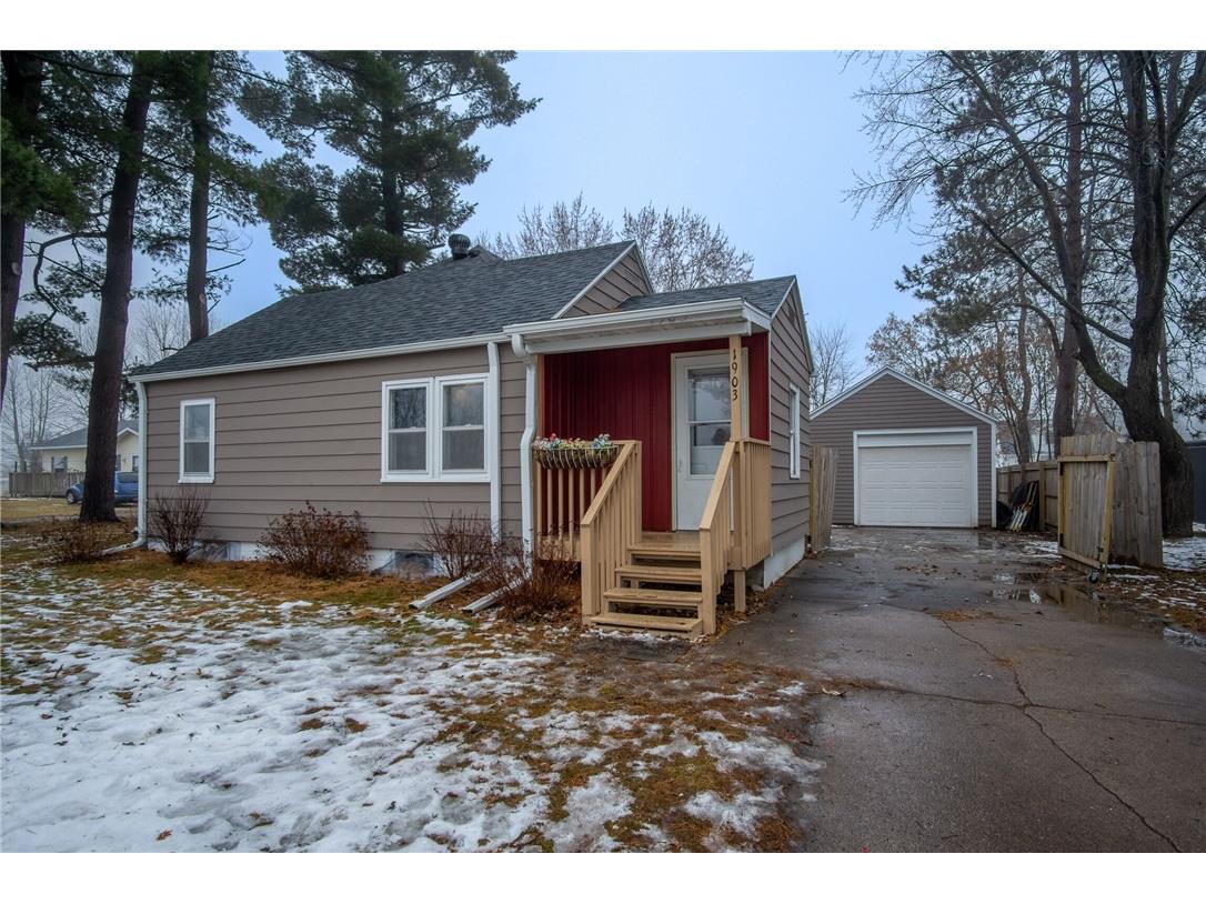 1903 20th Avenue Bloomer WI 54724 1587940 image1