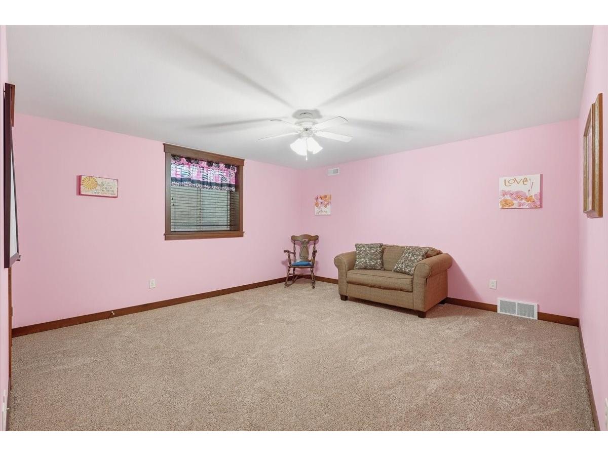 1904 Deblene Lane Eau Claire WI 54703 1601049 image27