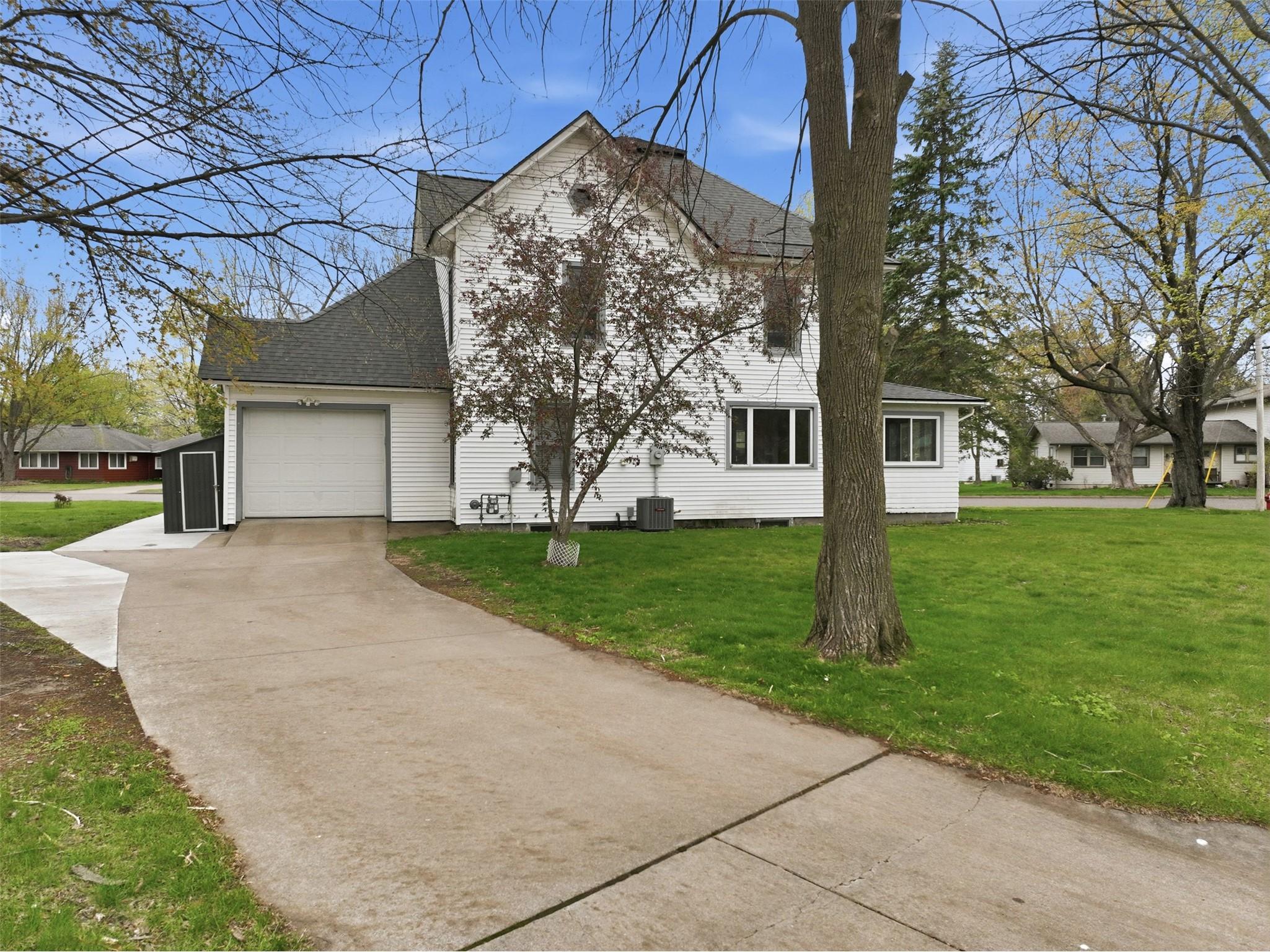1908 Main Street Bloomer WI 54724 1600759 image1