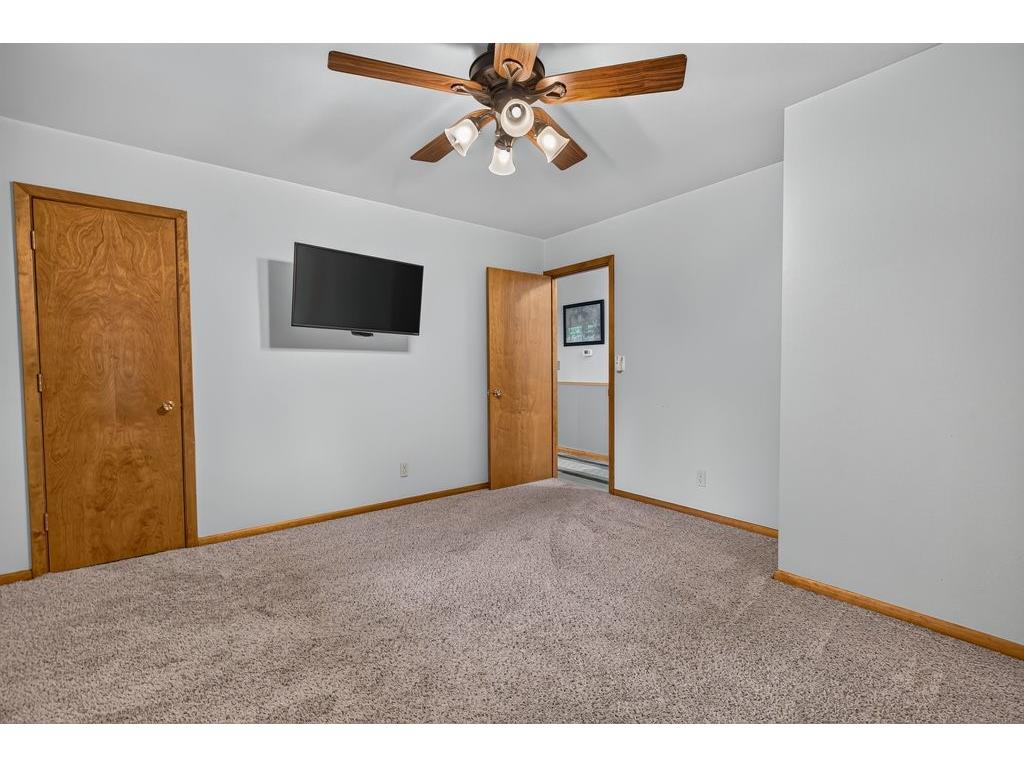 1909 W Menomonie Street Eau Claire WI 54703 1602896 image29