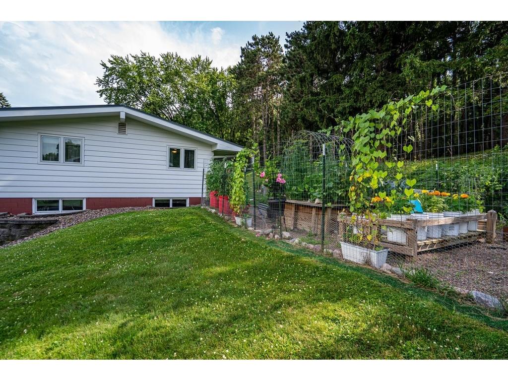 1909 W Menomonie Street Eau Claire WI 54703 1602896 image46