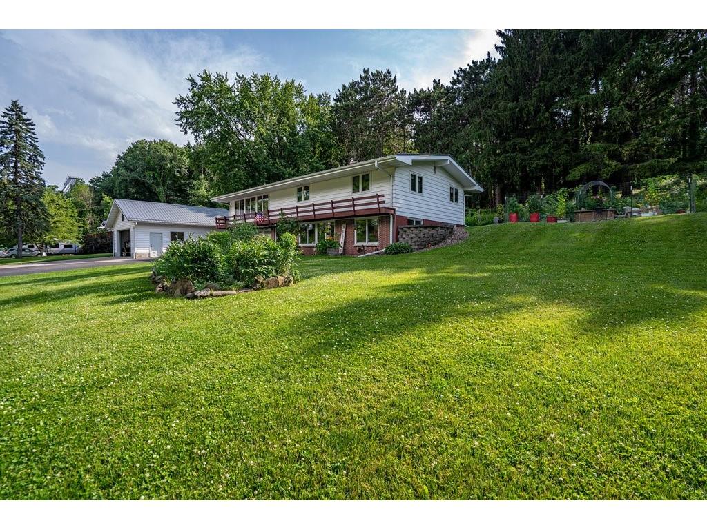 1909 W Menomonie Street Eau Claire WI 54703 1602896 image5