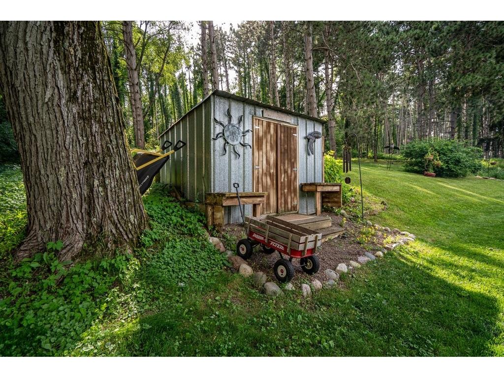 1909 W Menomonie Street Eau Claire WI 54703 1602896 image7