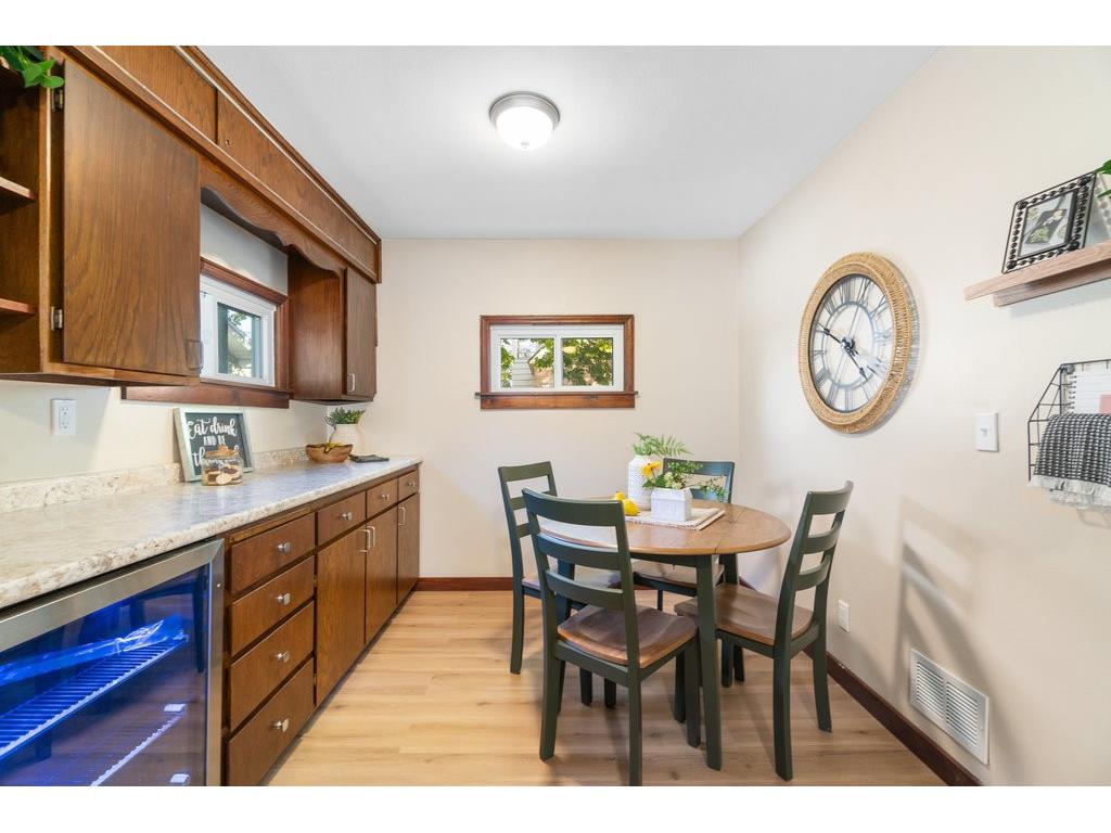 1912 Hoover Avenue Eau Claire WI 54701 1601258 image8