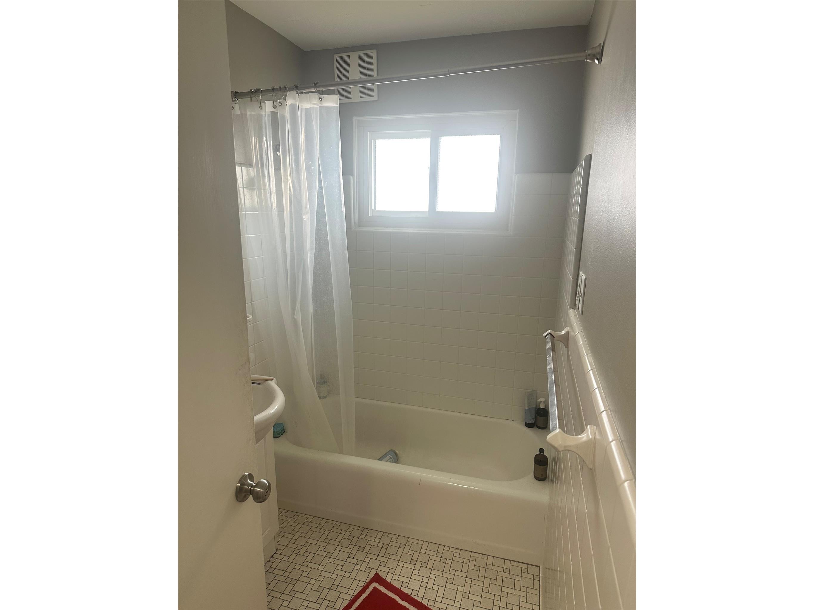 1914 Hopkins Avenue #1-2 Eau Claire WI 54701 1602268 image14