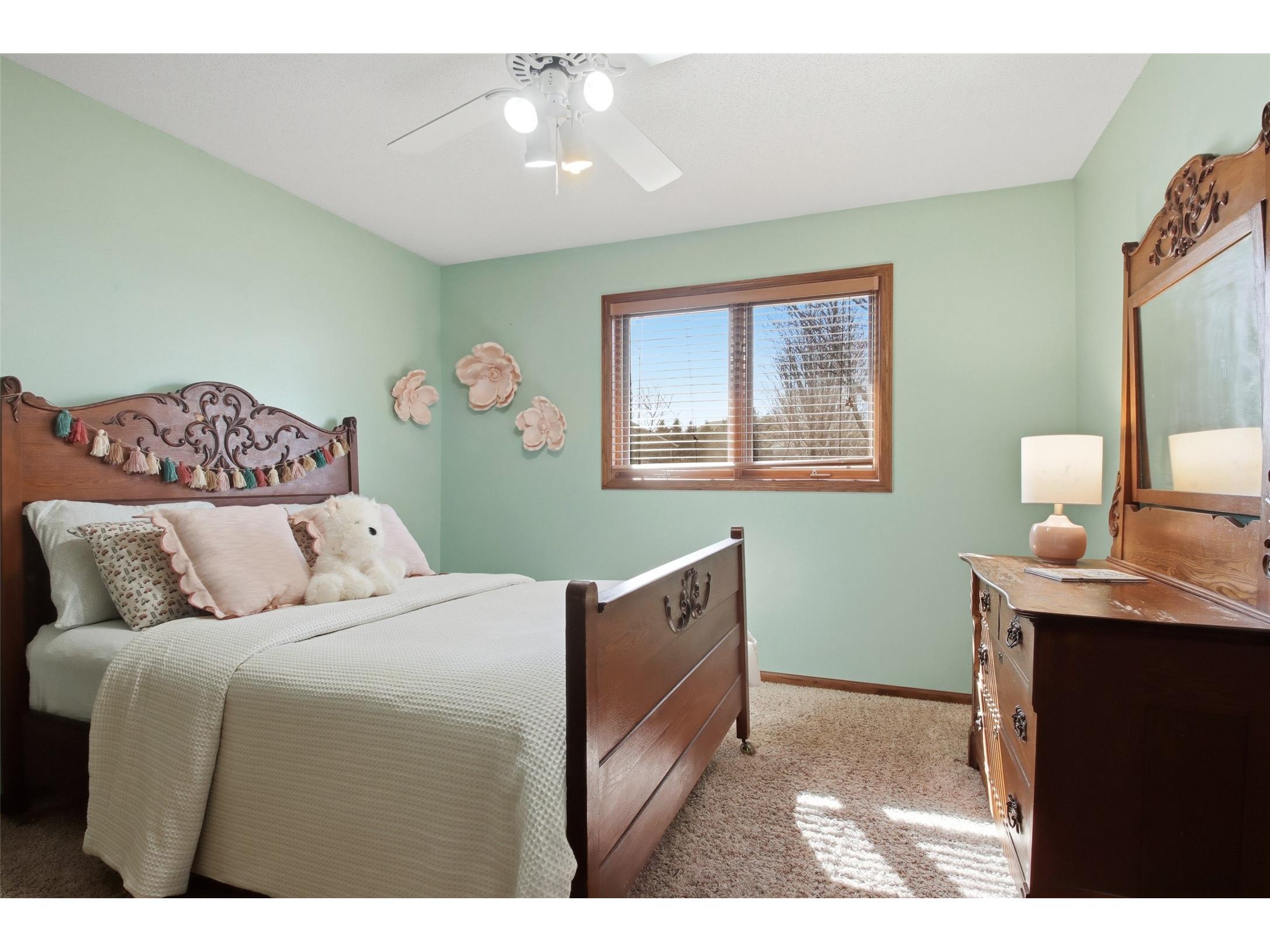 1914 Zera Street Bloomer WI 54724 1599929 image16