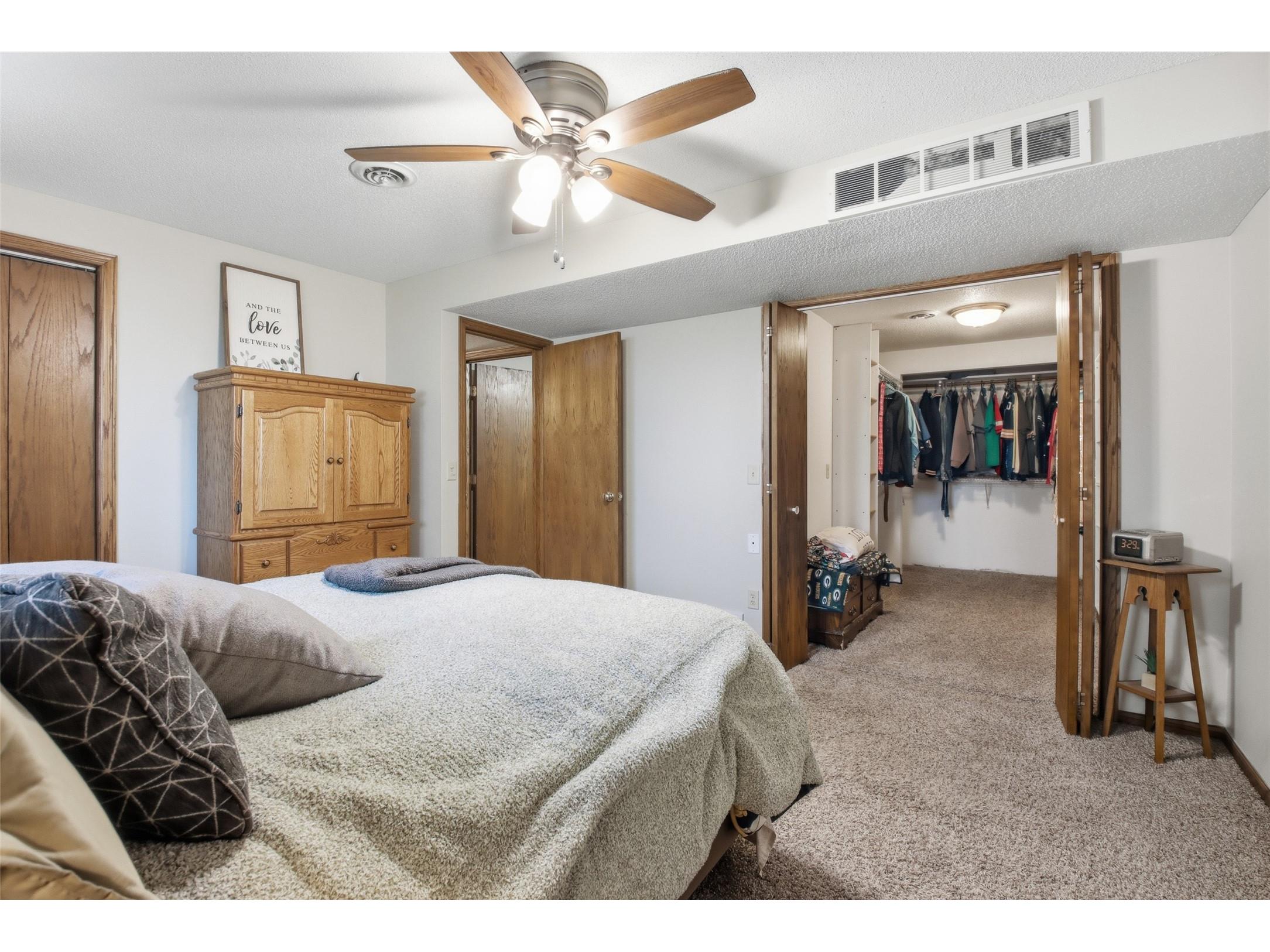 1914 Zera Street Bloomer WI 54724 1599929 image18