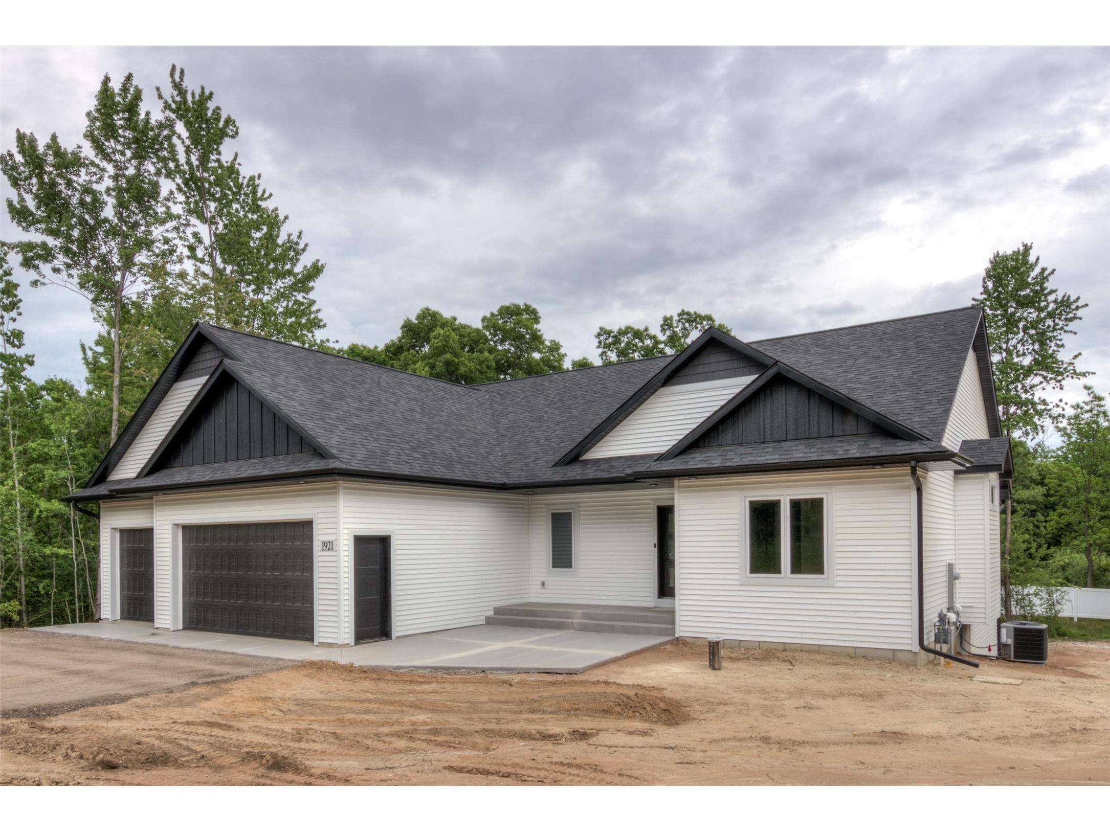 1921 Legacy Drive Eau Claire WI 54703 1601871 image26