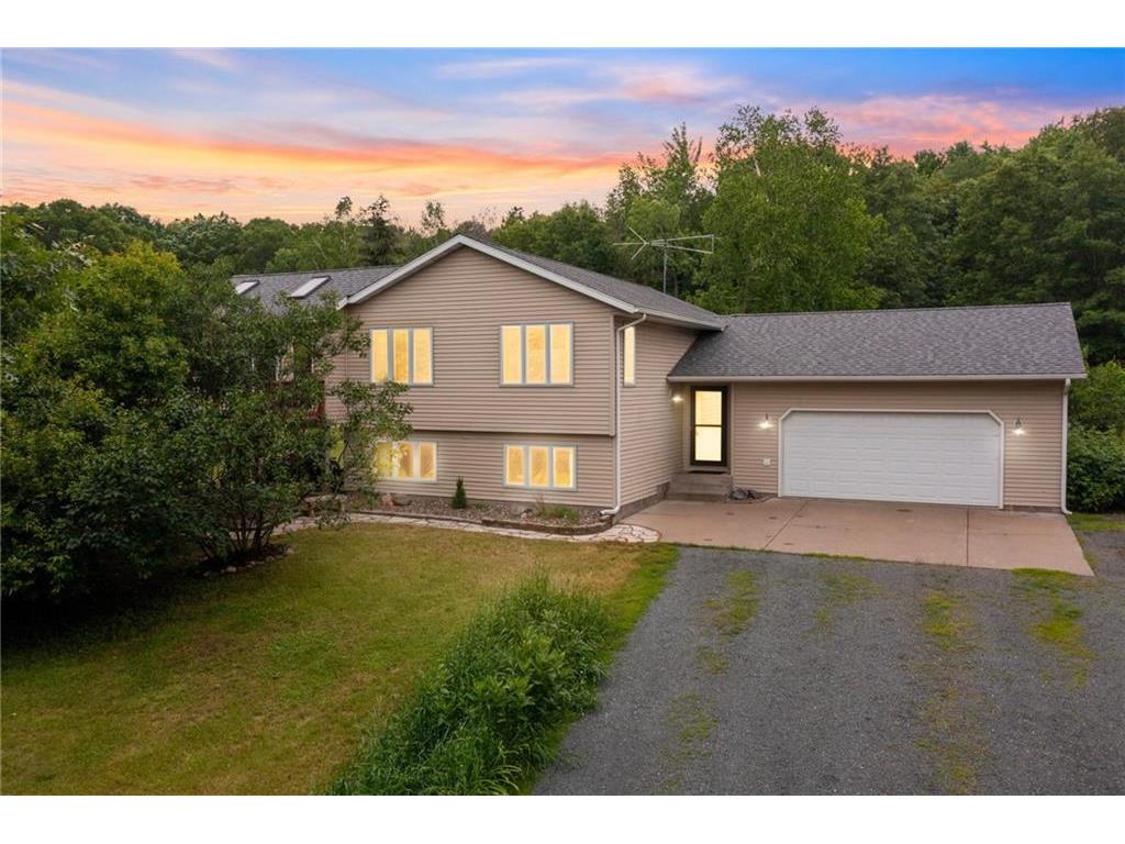 1925 A 75th Avenue Dresser WI 54009 1583139 image1